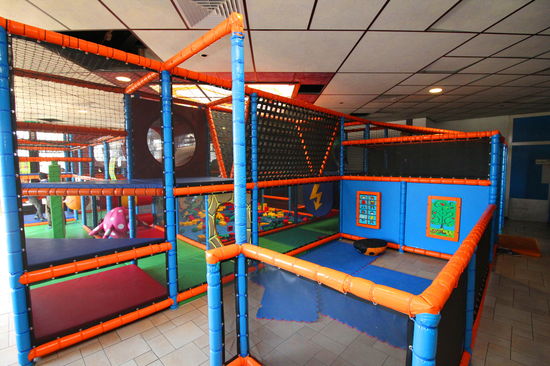Indoor play paradise